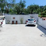 Maria Corfu 公寓 梅松吉
