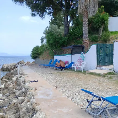 Maria Corfu アパート Mesongí