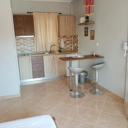 Maria Corfu * Mesongí