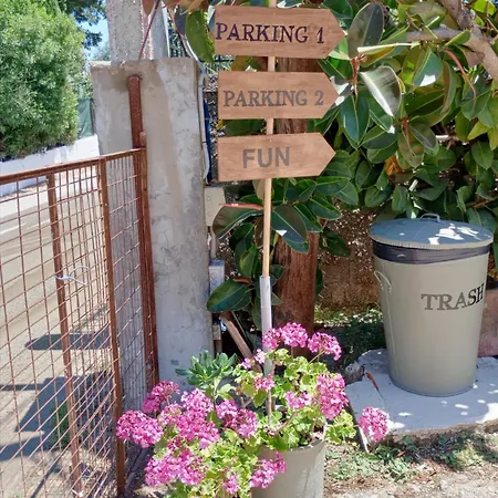 Maria Corfu * Mesongí