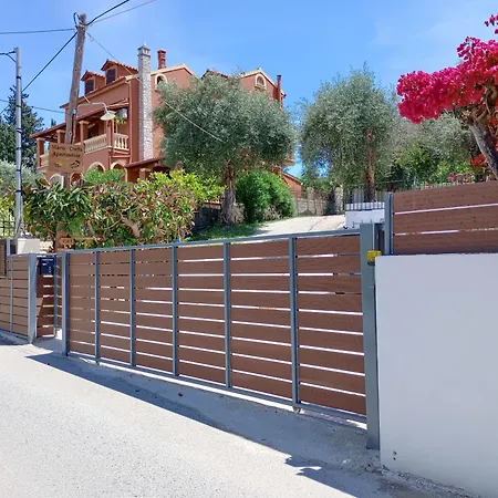 Maria Corfu Mesongí